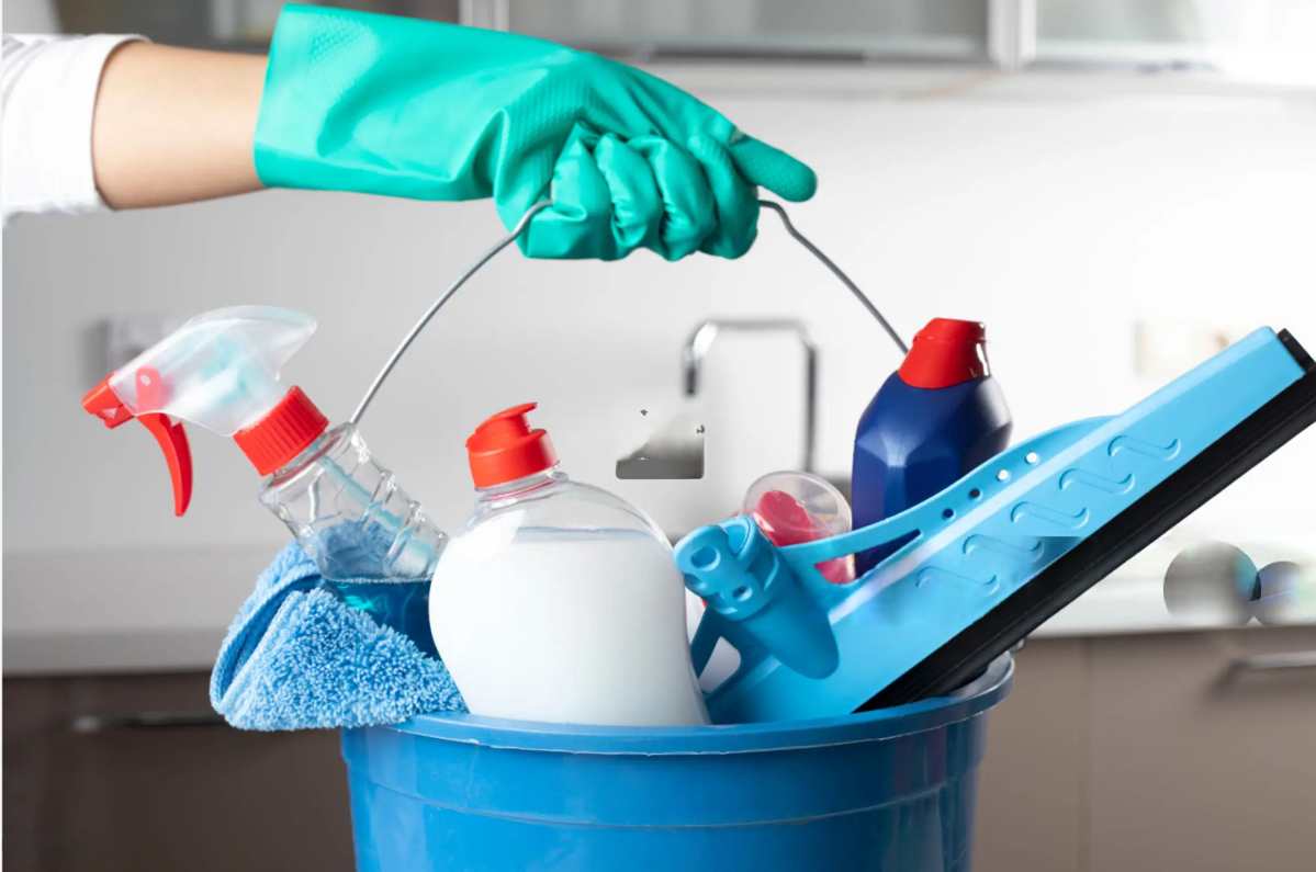 Cleaning product bottles range